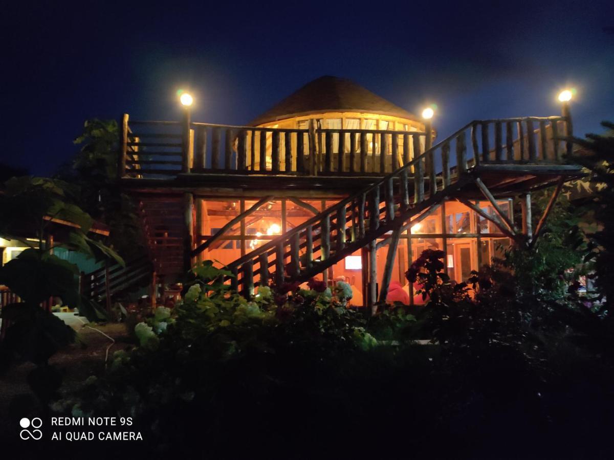 Happy Nomads Yurts & Hostel Karakol Exteriér fotografie