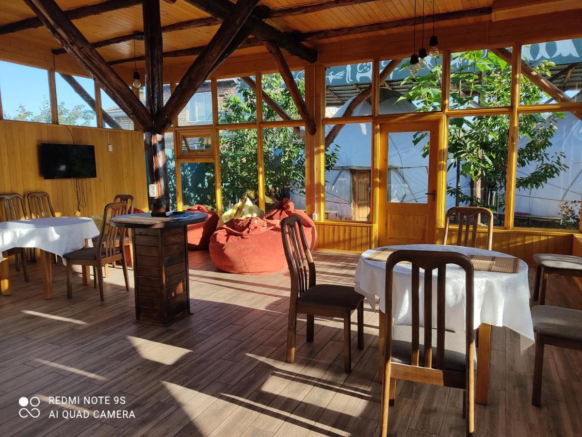 Happy Nomads Yurts & Hostel Karakol Exteriér fotografie